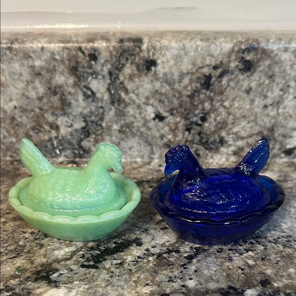 Set of Two Glass Mini Hen Dishes - Green and Blue